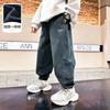 Pantalones deportivos casuales de invierno grises para niños 2025 Nuevos pantalones holgados gruesos de otoño e invierno para niños