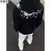 Novo design americano de streetwear estilo Harajuku, apresentando um moletom com capuz estampado para homens e mulheres, um top/jaqueta solto e casual para outono e inverno.