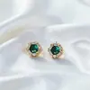 Brincos de Tarraxa Zircônia Verde Esmeralda com Hastes em Prata de Lei 925 para Mulheres, Novo Modelo 2026 com Sensação de Luxo de Alta Qualidade