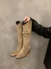 Botas de salto grosso retro marrom com decote em V empilhadas para mulheres 2024 verão bico pontudo botas de cowboy ocidentais