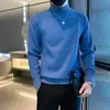 Suéter de cuello alto medio para hombre, tejido de punto de manga larga ajustado de moda para otoño, camisa base de color liso de alta gama para hombre