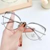 M2978 exportación moda personalizado ojo de gato decorativo gafas lisas luz anti-azul mujer foto callejera con gafas para miopía armazón óptico