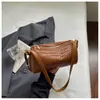 Bolso de mujer de comercio exterior transfronterizo nuevo, bolso pequeño de patrón tejido de alta estética, bolso de mano de moda para el trabajo, bolso de hombro, bolso cruzado de Instagram