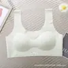 Nova Roupa Íntima Feminina Confortável Sem Aro, Com Duas ou Três Etapas, Copo Totalmente Fixo, Sem Costura, Para Alunas do Ensino Fundamental, Colete Pequeno com Cola