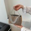Bolso pequeño con cadena para mujer, primavera 2024, bandolera de hombro combinable, estilo coreano, informal, de nicho.