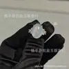 Anillo Nuevo de Plata Chapada Incrustado de Calcedonia Blanco Hielo Ágata Blanca Abierto de Jade para Mujer Suministro en Vivo