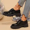 Zapatos de cordones de suela gruesa con estampado de cocodrilo negro, nuevos de moda otoño e invierno, versátiles, de punta redonda, tacón bajo, talla grande, de piel