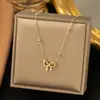 Conjunto de Colar de Aço Titânio para Mulheres Dongguan Transfronteiriço, Conjunto de Colar e Pulseira de Coração de Alta Qualidade, Conjunto de Joias da Moda Leve de Luxo