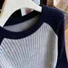 Top de Punto Fino con Bloques de Color y Cuello Redondo para Mujer Otoño/Invierno 2026 Nuevo Top Estilo Francés de Otoño