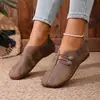Nuevos Zapatos Planos de Cuero de Comercio Exterior Estilo Retro de Punta Cuadrada de Caña Baja para Mujer, Mocasines Casuales de Corte en V Transfronterizos con Suela Suave Slip-On