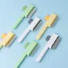 Pente Autolimpante para Gatos e Cachorros, Abertura de Nós com Um Clique e Remoção de Pelos Flutuantes Pente para Pets, Pente para Abrir Nós de Gatos e Cachorros, Pente de Dentes Finos