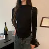 Camiseta base de cuello medio para mujer para otoño e invierno, estilo coreano, cálida térmica de manga larga, versátil y adelgazante con dobladillo curvo