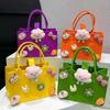 Presente de Acompanhamento para Lua Cheia de Bebê Festa de Cem Dias Bolsa de Feltro para Presente Bolsa de Mão Desenho Animado para Aniversário Infantil Presente de Acompanhamento