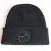 2021 Gorro de Tricô Unissex Novo Estilo com Bordado de Dardo Cruzado Street Dance Hip-Hop Chapéu Pulôver Fabricante para Comércio Exterior