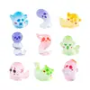 Nuevo producto transfronterizo: adorables figuritas de fantasmas pequeños coloridos de Halloween, adornos decorativos para manualidades, accesorios para colgar y decoraciones de paisajes en miniatura