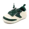 Zapatos Deportivos Infantiles Topstar2023 Otoño Zapatos Panda Blanco y Negro Estilo Coreano Zapatos para Bebé de Suela Suave Suministro Directo de Fábrica