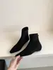 Colección Nueva Otoño 2025 para Mujer: Botines Chelsea Cortos de Ante Francés con Tacón Oculto, Cierre Trasero y Punta Cuadrada