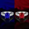 Anillo de diamante en forma de T azul real, elegante y moderno, versátil anillo de diamante de espinela azul de corindón rojo rectangular de diamante de alto carbono para mujer