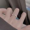 Anillo cruzado de plata esterlina S925 para mujer, ligero, de lujo, con personalidad, diseño de nicho simple, viento frío, anillo abierto para el dedo índice.