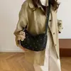 Bolso de Moda para Principios de Otoño 2025 Ligero Casual Bolso Dumpling Bolso de Hombro Cruzado para Viajes Cotidianos Mujeres Bolso Almohada