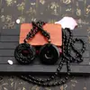 Colgante de Hebilla Segura Valiente de Obsidiana Sintética Cadena Larga para Suéter de Otoño e Invierno para Mujer Colgante de Collar para Pareja