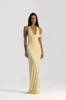 Vestido elegante e de alta classe, decote V profundo, gola halter, cintura marcada, comprimento até o chão, estilo socialite europeu e americano, vestido sexy sem costas