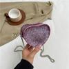 Bolsa Pequena para Mulheres 2026 Nova Bolsa Transversal Tendência Transfronteiriça com Correntes, Lantejoulas e Strass, Mini Bolsa de Nicho em Formato de Coração