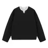 Ropa para Hombre ACU Sudadera de cuello en V de dos piezas sintéticas para hombre, nuevo producto Otoño e Invierno 2026, holgada, cómoda, top versátil