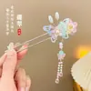 Grampo de Cabelo de Madeira de Alta Qualidade com Franjas e Design Floral, Acessório de Cabelo Estilo Chinês Tradicional para Mulheres, Novo Modelo 2026, Novo Grampo de Cabelo Estilo Chinês