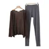 Conjunto de Duas Peças de Moda Casa Nova Primavera e Verão para Mulheres, Conjunto Casual de Camisa com Proteção Solar Solta Fina e Leggings