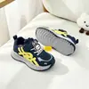 Zapatos Deportivos Infantiles de Primavera y Otoño Otoño 2026 Niños de 5 a 12 Años Zapatos Casuales de Cuero para Niños y Niñas Zapatos de Entrenamiento Alemanes Antideslizantes