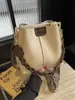 Bolsa Maillard de Luxo Feminina 2025 Nova Outono Textura Retrô Bolsa de Ombro Alça Larga Bolsa Transversal Saco