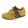 Zapatillas de entrenamiento retro alemanas para mujer, nuevo modelo 2026, con aumento de altura interno invisible, zapatillas deportivas casuales, zapatillas de carreras de nicho, zapatillas de entrenamiento alemanas