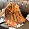 Nuevo Chal Bufanda de Protección Solar Primavera y Verano, Clásico Seda Artificial, Gasa Suave, Estilo Largo, Bufanda Chal de Moda y Versátil