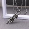 Tendencia explosiones Joker personalidad moda suéter cadena pareja accesorios nicho hombres collar mujer titanio acero joyería al por mayor