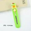 Cuchillo de utilidad serie manzana de dibujos animados lindo, tamaño pequeño portátil, cuchillo para abrir cajas, cuchillo para cortar papel de manualidades para estudiantes