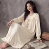 Bata de Noche de Algodón Puro para Mujer, Estilo Primavera y Otoño, Vestido de Manga Larga, Nuevo Estilo Otoño 2026, Ropa de Casa Linda de Dibujos Animados, Se Puede Usar al Aire Libre