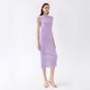 Vestido Elegante Slimming de Verão 2026 Estilo Único Diagonal Cintura Marcada Fenda Lateral Sem Mangas Comprimento Médio Zíper Vestido Evasê