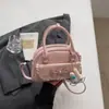 Bolso pequeño cuadrado, simple y elegante, nueva versión coreana primavera 2026, bolso de hombro elegante y atractivo, bolso cruzado de moda