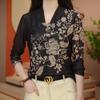 Camisa de gasa de moda con cuello en V para mujer de manga larga 2024 primavera nueva moda que reduce la edad camisa de moda hermosa blusa floral moderna