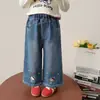 Pantalones Vaqueros para Niñas Estilo Primavera y Otoño 2026 Nuevo Estilo Pantalones de Moda y Elegantes para Bebés Niños Pantalones de Pierna Ancha de Gato Ropa de Primavera y Otoño