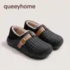 2026 Nuevas Pantuflas de Algodón para Hombre Invierno Talón Cerrado Exteriores Impermeables Antideslizantes Suela Gruesa Usables Cálidas Pantuflas de Algodón para Mujer Invierno