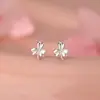 Brincos de Prata Pura S999 Trevo de Luxo Leve para Mulheres, Frescos e Delicados, Adequados para Orelhas Sensíveis, Brincos de Alta Qualidade e Doces para Revenda