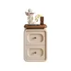 Mesita de Noche Estilo Vintage Crema Madera Maciza Ultradelgada Modelo Nuevo 2026 Gabinete de Almacenamiento Pequeño de Noche para Dormitorio del Hogar de Gama Alta