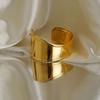 Dazan Joyería Pulido Fino Transfronterizo Europeo y Americano Acero de Titanio Galvanizado en Oro de 18K Ins Versátil Moda Callejera Brillante Pulsera Abierta Ancha