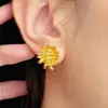 Pendientes de Crisantemo de Nieve Oro Arena Antigua Lujo Ligero Nicho Pendientes de Oro Nuevo Estilo Chino para Mujer Pendientes de Oro Arena Venta al por Mayor