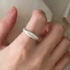 Anillo Único de Rejilla Geométrica para Mujer, Diseño Hueco Irregular de Moda, Anillo Abierto Versátil Apilable, Anillo para Dedo Índice Estilo Hip-Hop, Moderno