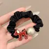 Modelo Nuevo 2025 Scrunchie de Satén Elegante Estilo Coreano para el Cabello para Mujeres, Accesorio de Moda Versátil