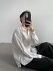 Camisa Estilo Relaxado Masculina Primavera e Outono Design Plissado com Cordão Unissex Simples Versátil Casual Solta Manga Longa