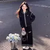 Conjunto de Dos Piezas para Niñas de Primavera y Otoño: Chaqueta de Béisbol de Manga Larga y Pantalones con Diseño Elegante